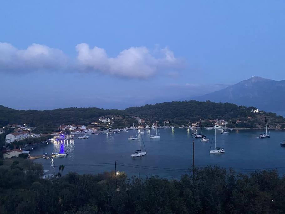 "Patra'S" Apartments Patra Poseidonion Exteriér fotografie